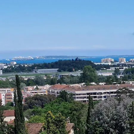 Ardjoeno Villa